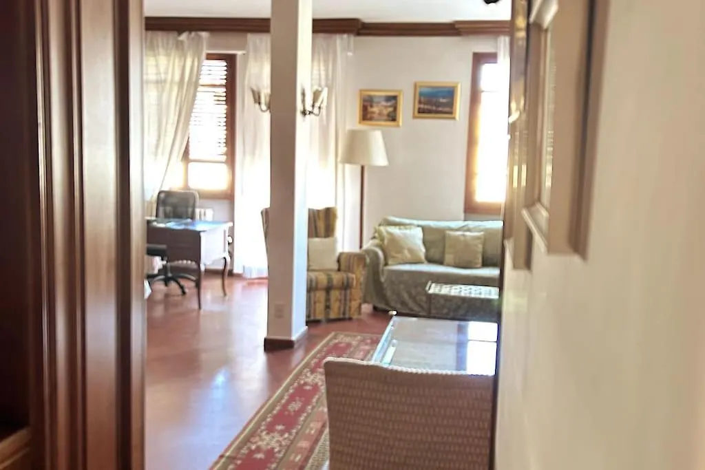 Ponte Vecchio View Apartment By Florencehospitality Com