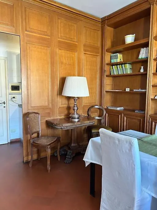 Ponte Vecchio View Apartment By Florencehospitality Com Italy