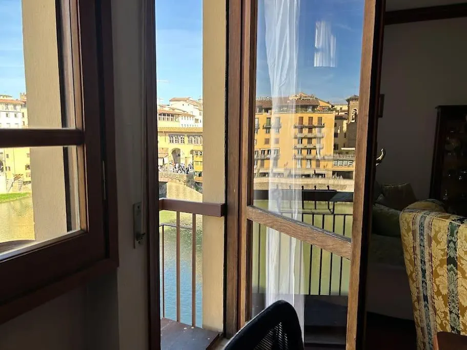 Ponte Vecchio View Apartment By Florencehospitality Com 0*, Florence